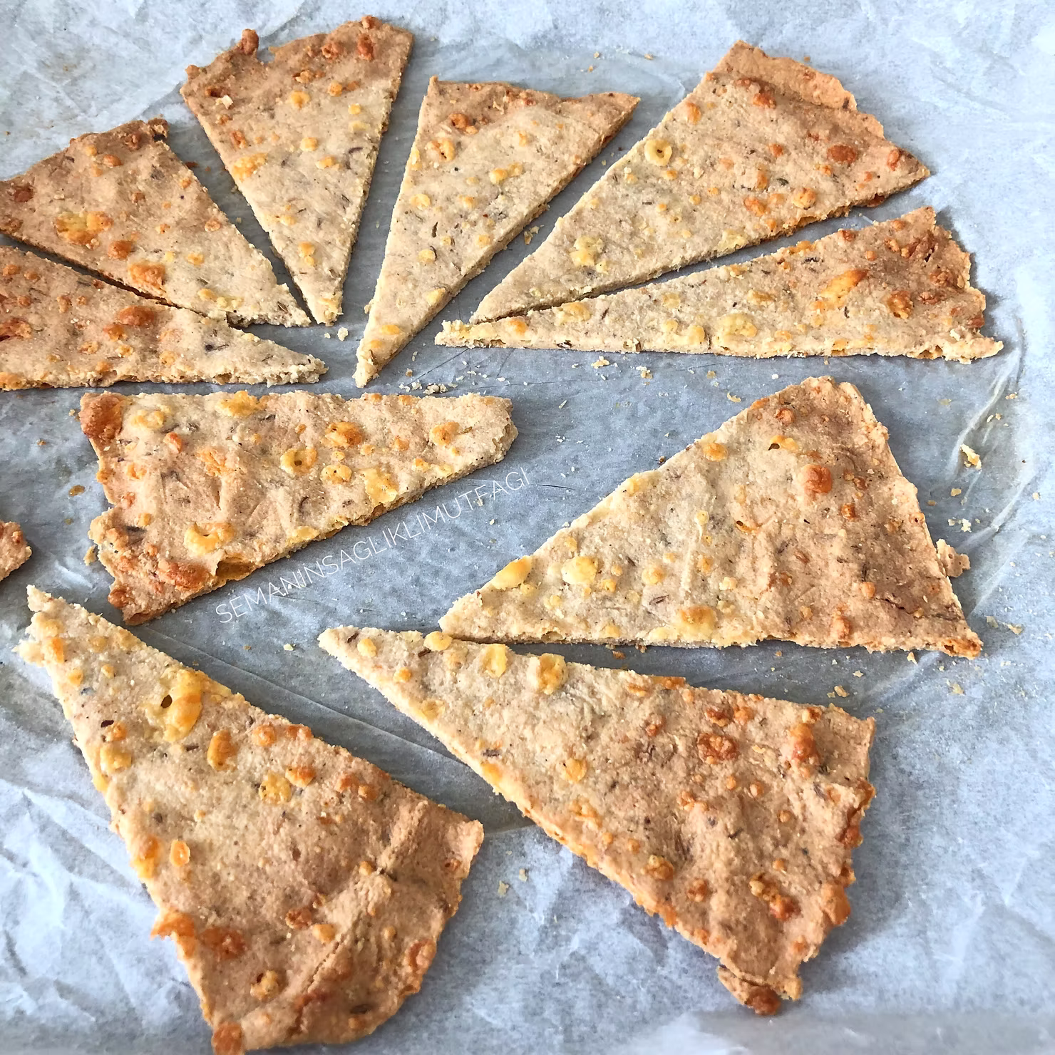 Glutensiz, Tahılsız, Fındıklı Kraker Glutensiz, Tahılsız, Fındıklı Kraker