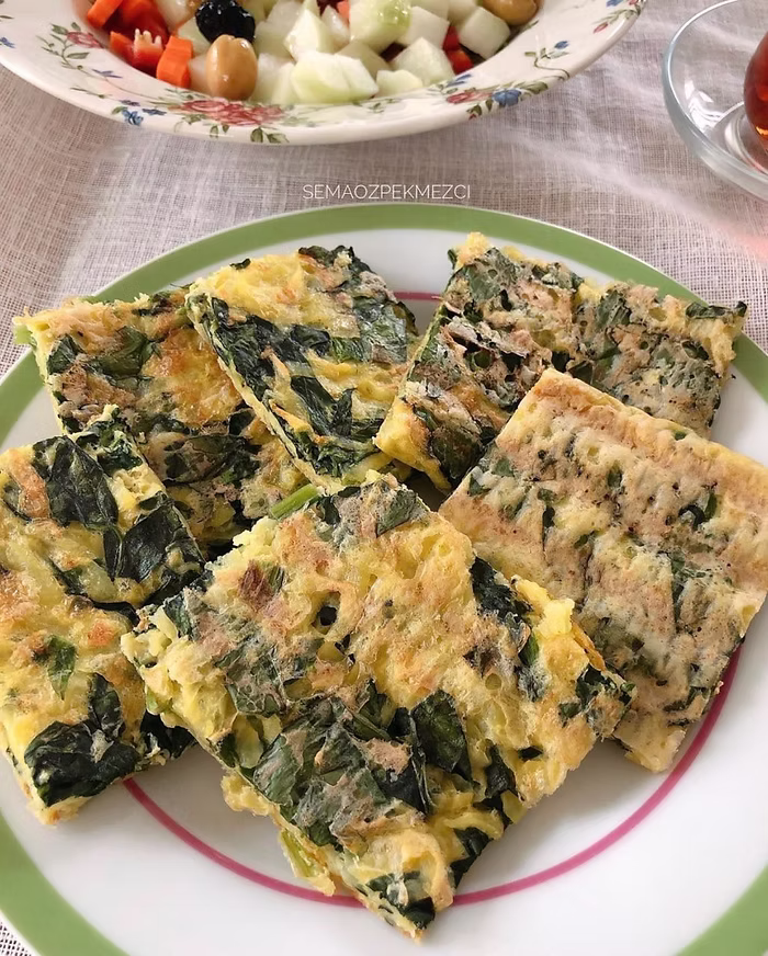 yufkasız, patatesli ıspanaklı börek