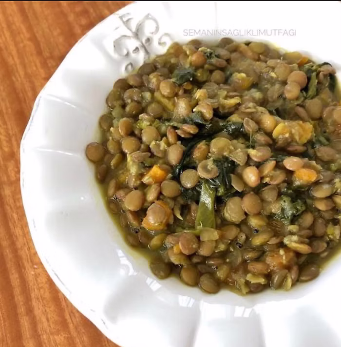 ıspanaklı havuçlu mercimek yemeği